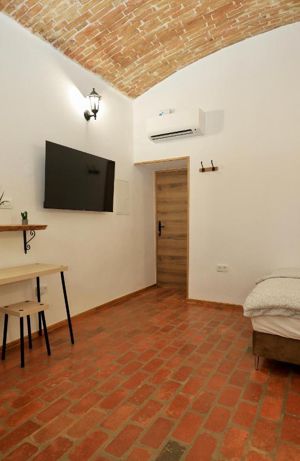Podroom Apartments リュブリャナ エクステリア 写真